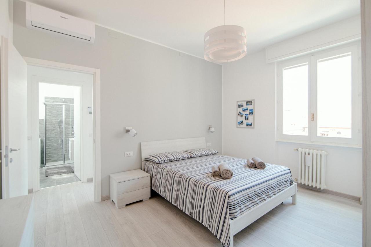 Bright Home - The House Of Travelers Комо Экстерьер фото